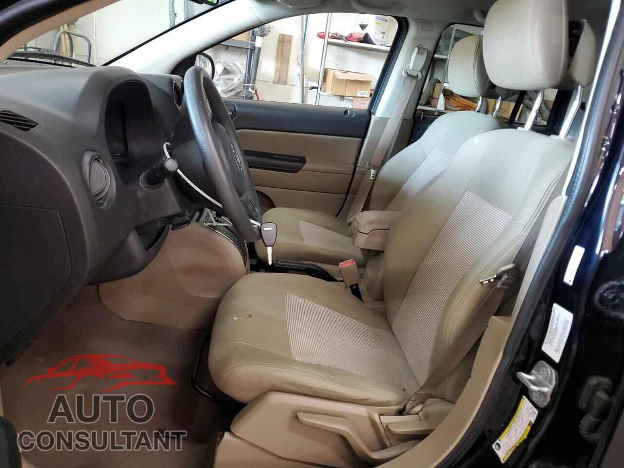 JEEP COMPASS 2011 - 1J4NF1FB8BD211150