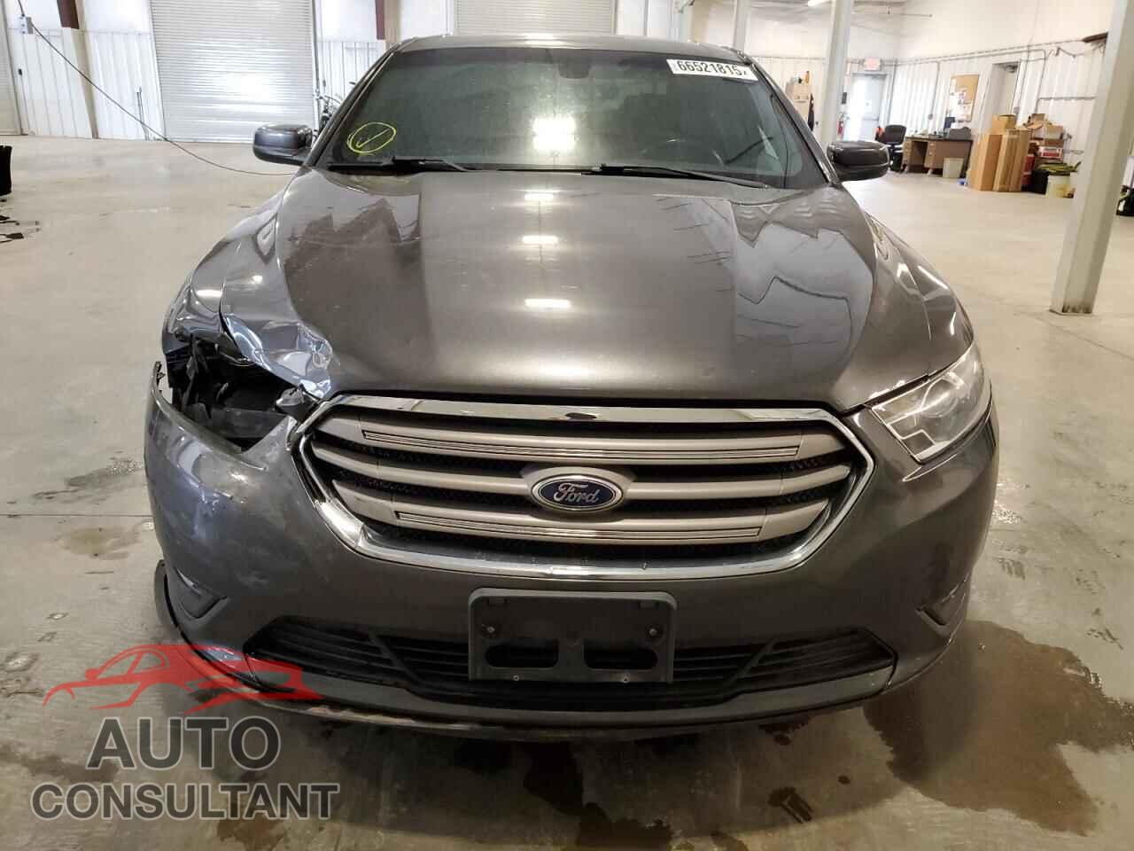 FORD TAURUS 2015 - 1FAHP2E84FG142804