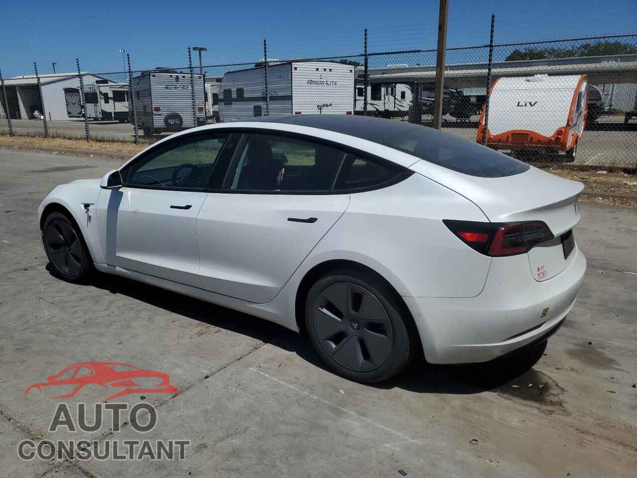 TESLA MODEL 3 2021 - 5YJ3E1EA5MF079372