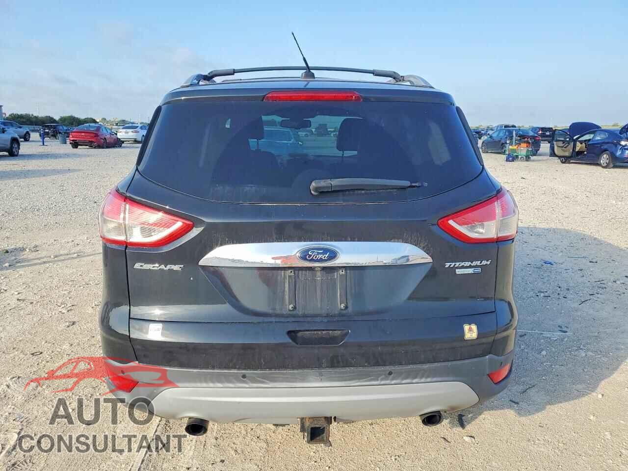 FORD ESCAPE 2015 - 1FMCU9J99FUC37280