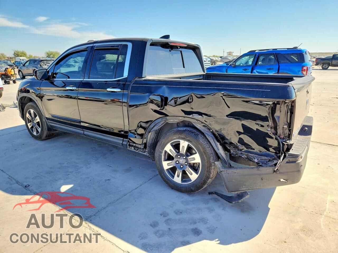 HONDA RIDGELINE 2018 - 5FPYK3F74JB005750