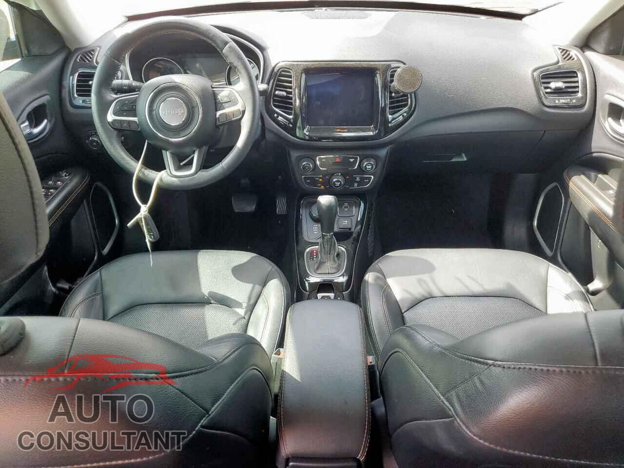 JEEP COMPASS 2017 - 3C4NJDCB2HT603019