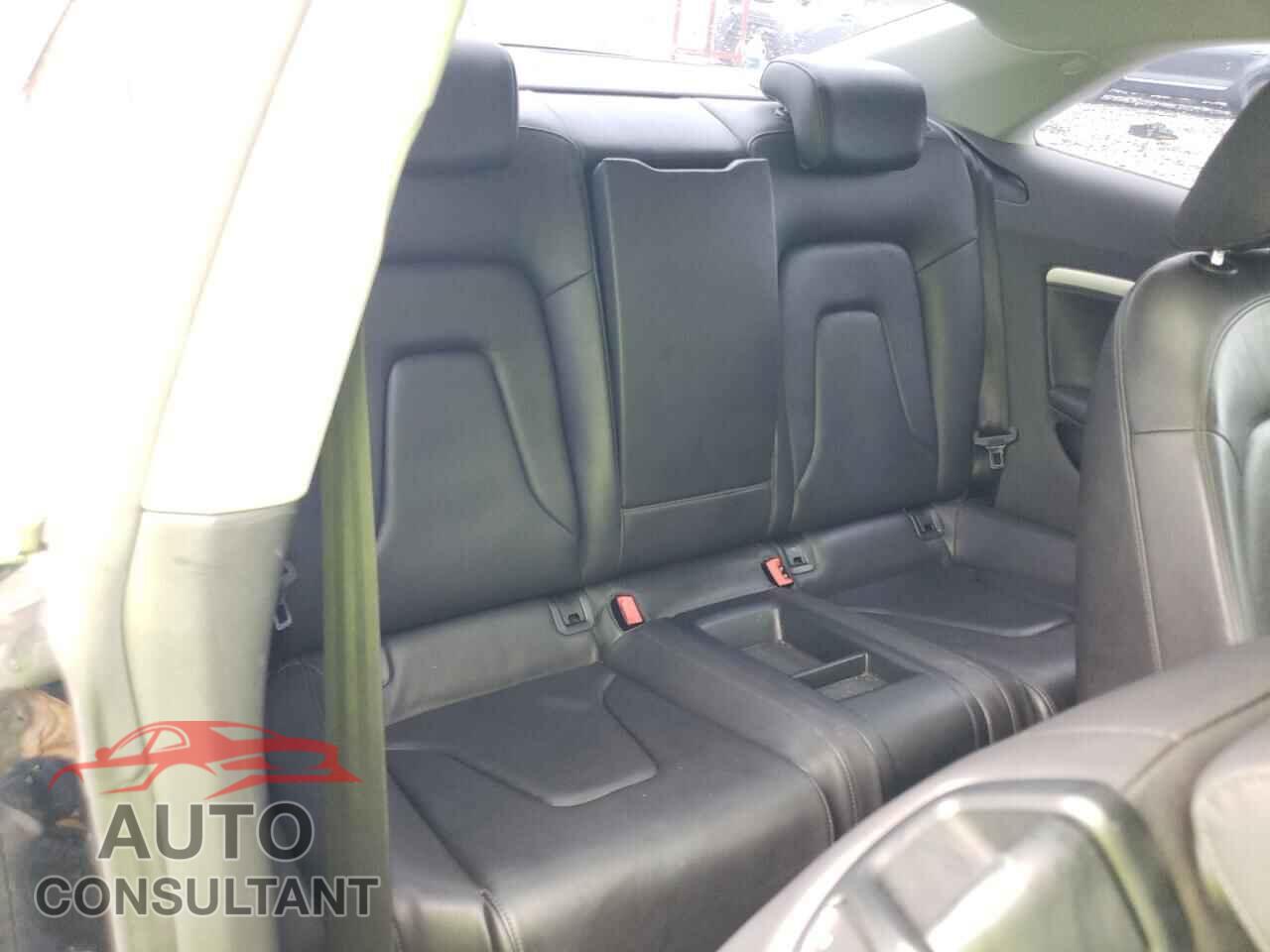 AUDI A5 2014 - WAUCFAFR2EA053126