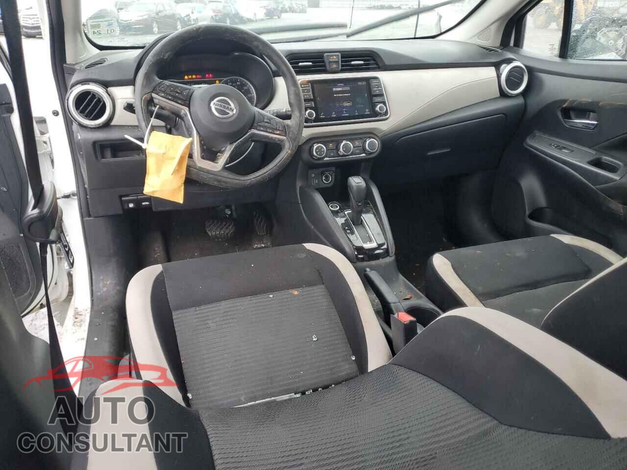 NISSAN VERSA 2022 - 3N1CN8EV5NL871958