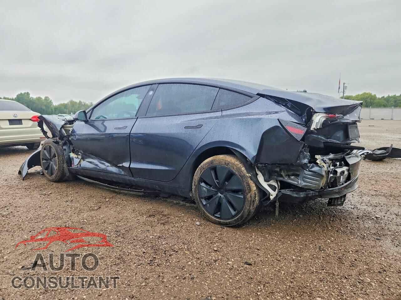 TESLA MODEL 3 2024 - LRW3E7FA9RC201069
