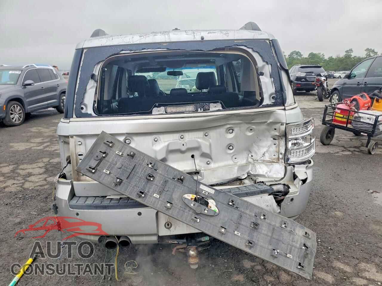 FORD FLEX 2011 - 2FMHK6DCXBBD12330
