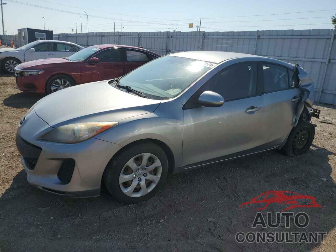 MAZDA 3 2013 - JM1BL1U73D1718168