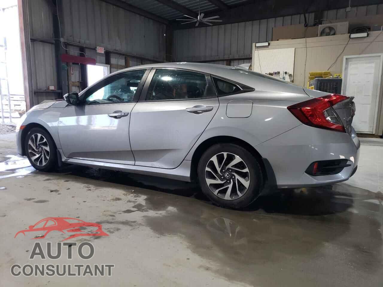 HONDA CIVIC 2017 - 19XFC2F77HE073404