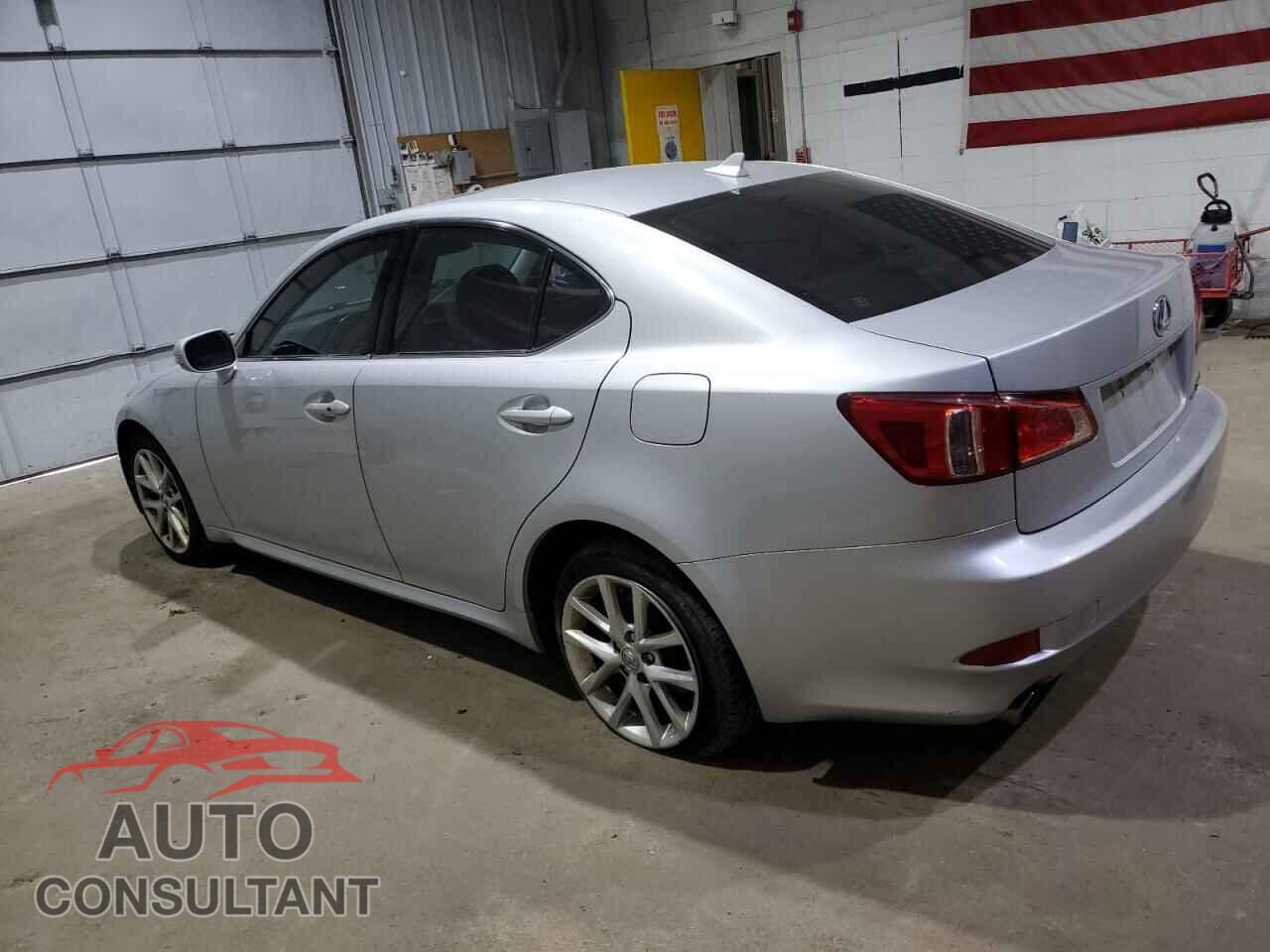 LEXUS IS 2012 - JTHCF5C23C5054615