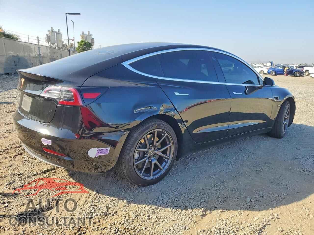 TESLA MODEL 3 2018 - 5YJ3E1EA6JF109135