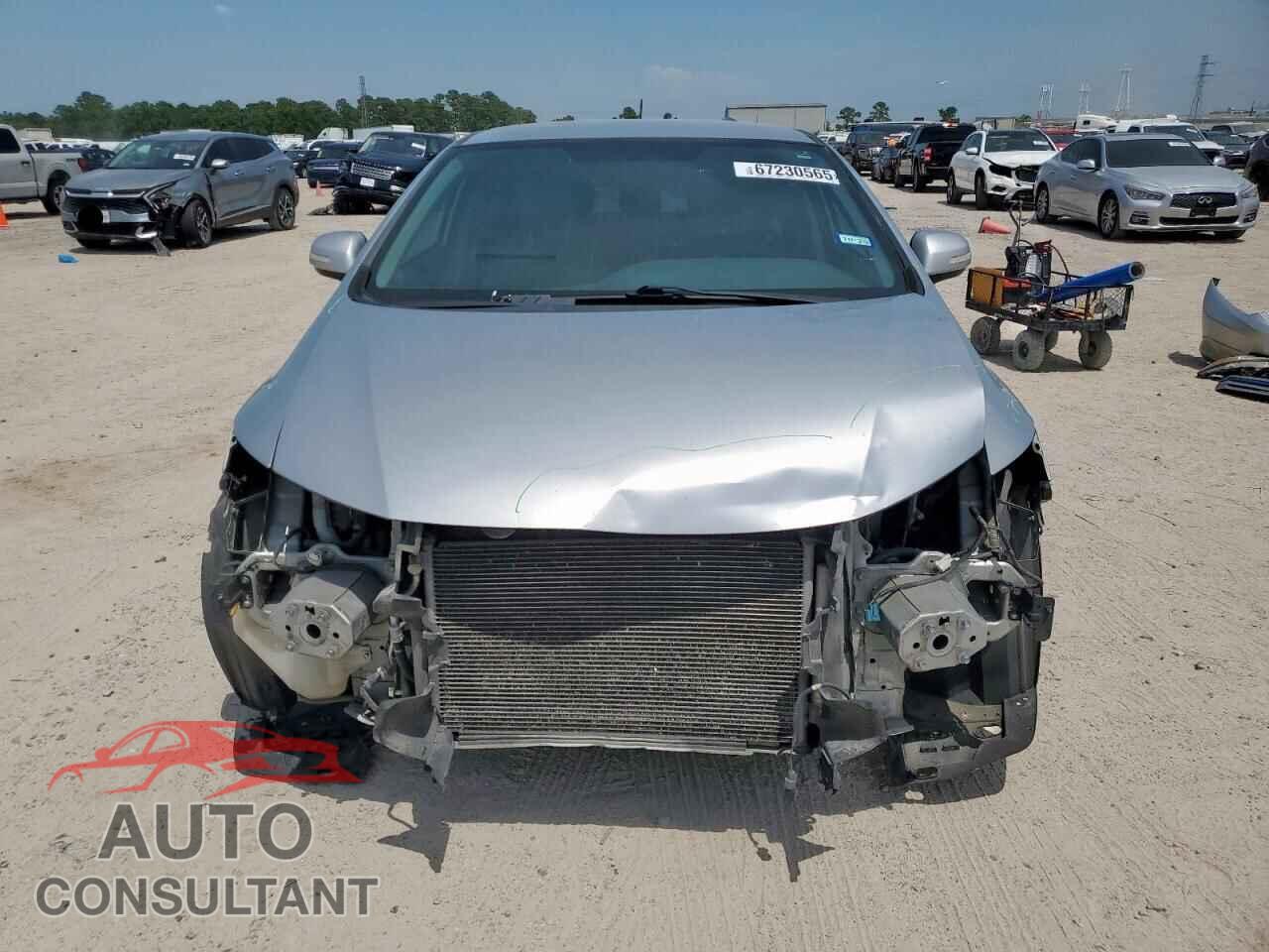 HONDA CIVIC 2012 - JHMFB4F22CS006927