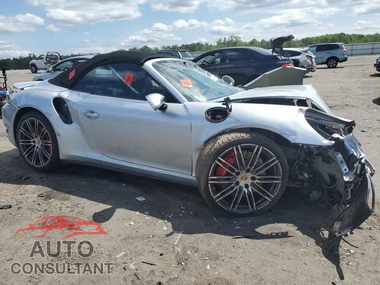PORSCHE 911 2015 - WP0CD2A99FS178657