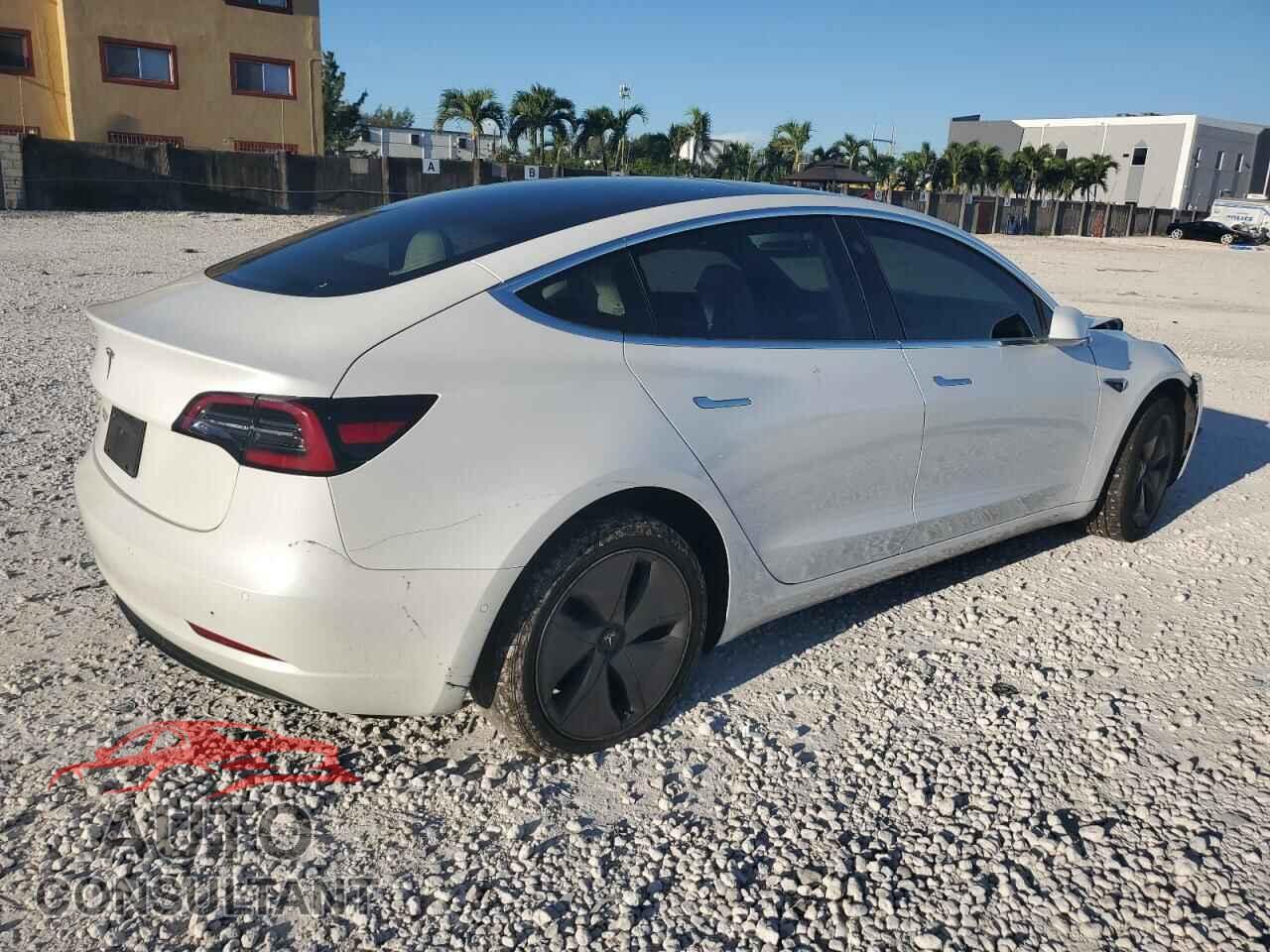 TESLA MODEL 3 2020 - 5YJ3E1EA3LF703684
