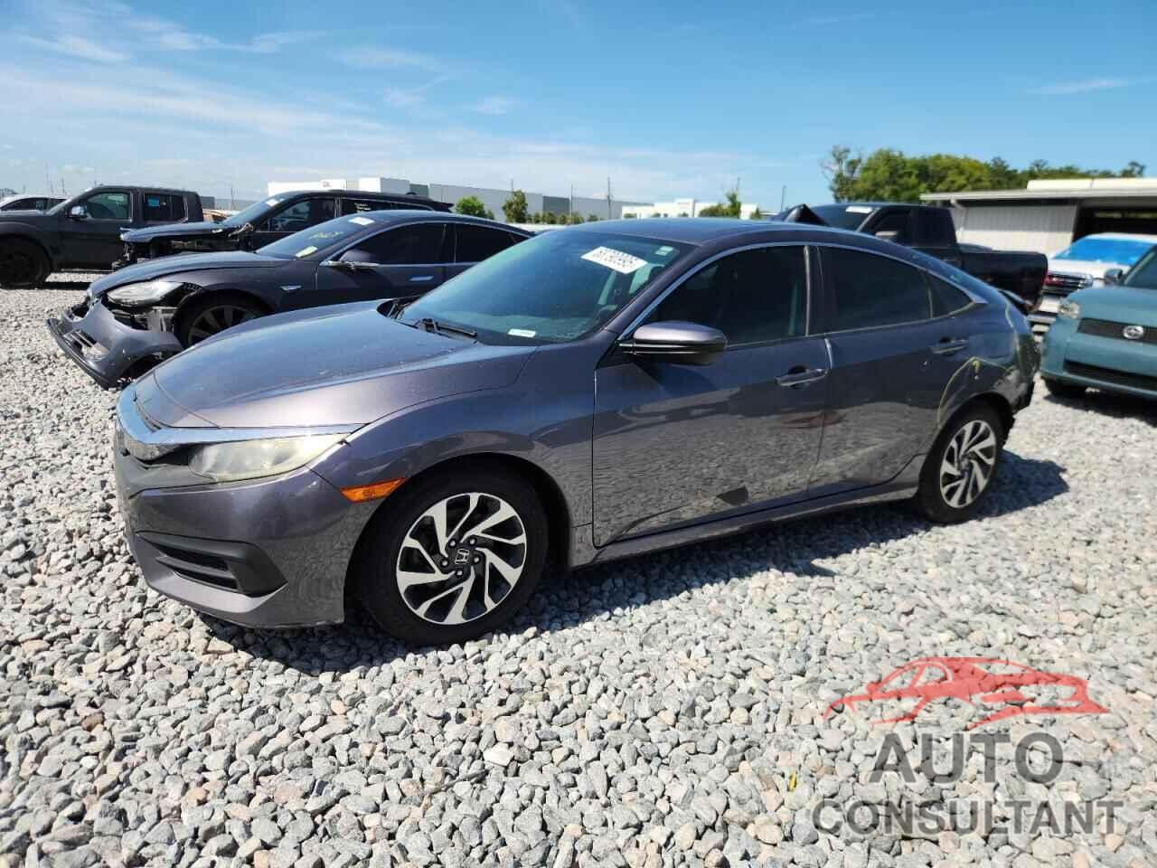 HONDA CIVIC 2018 - 19XFC2F79JE009421