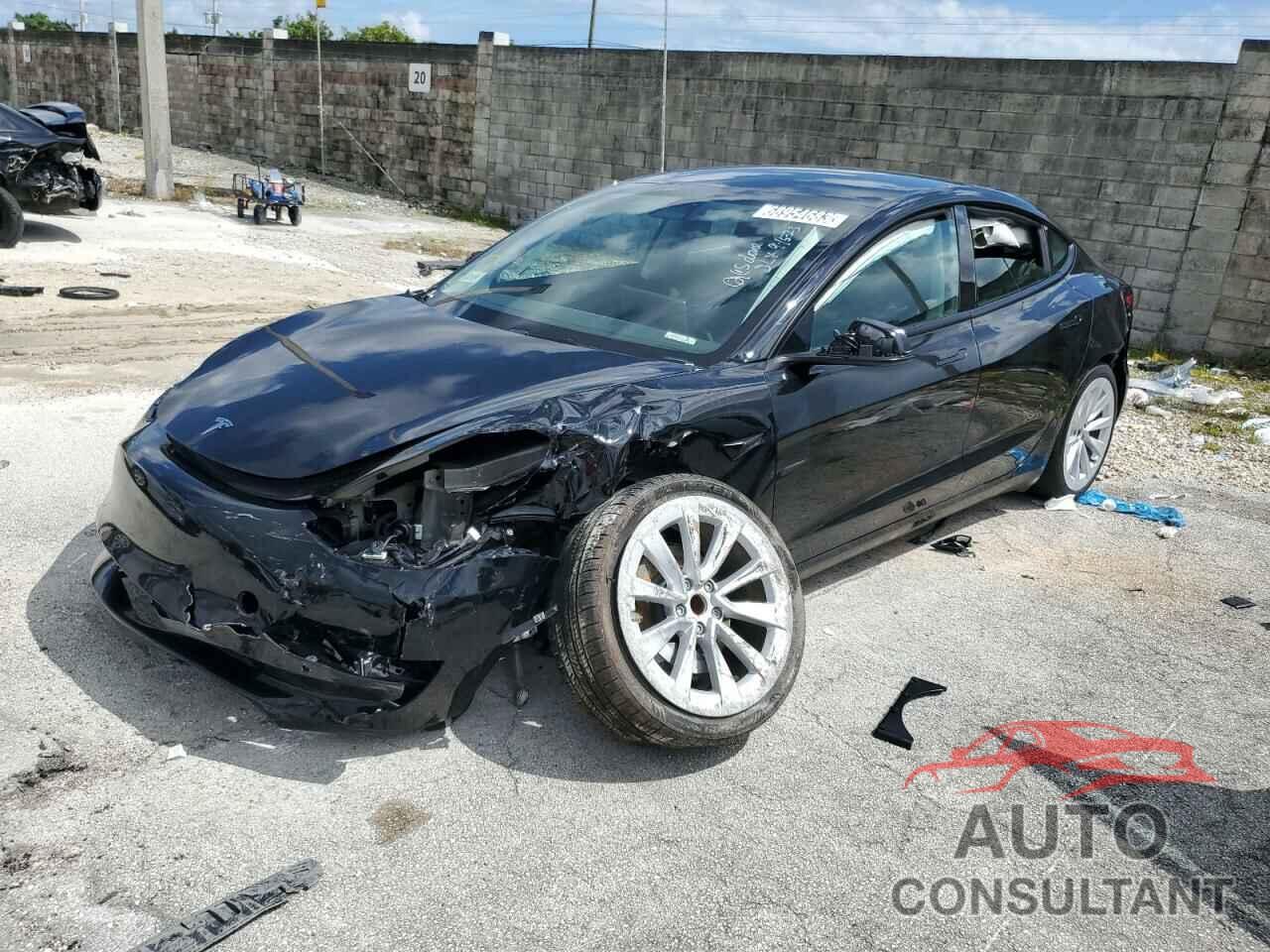 TESLA MODEL 3 2022 - 5YJ3E1EA0NF371903