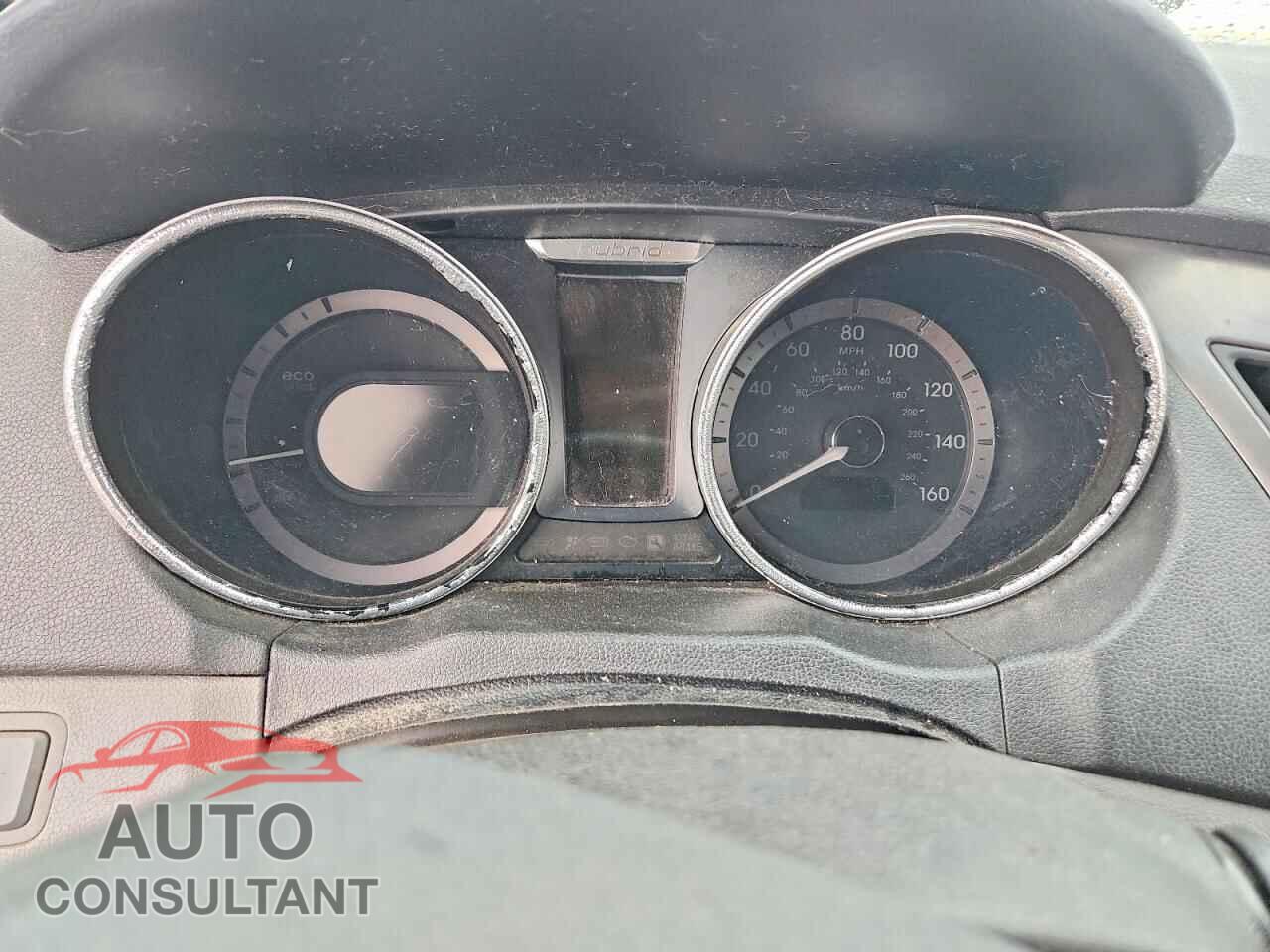 HYUNDAI SONATA 2015 - KMHEC4A41FA128686