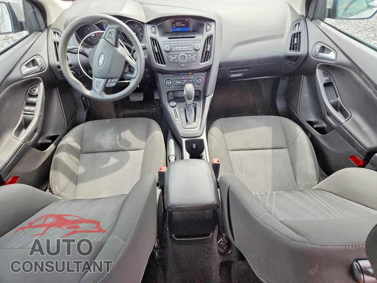 FORD FOCUS 2017 - 1FADP3F25HL282823