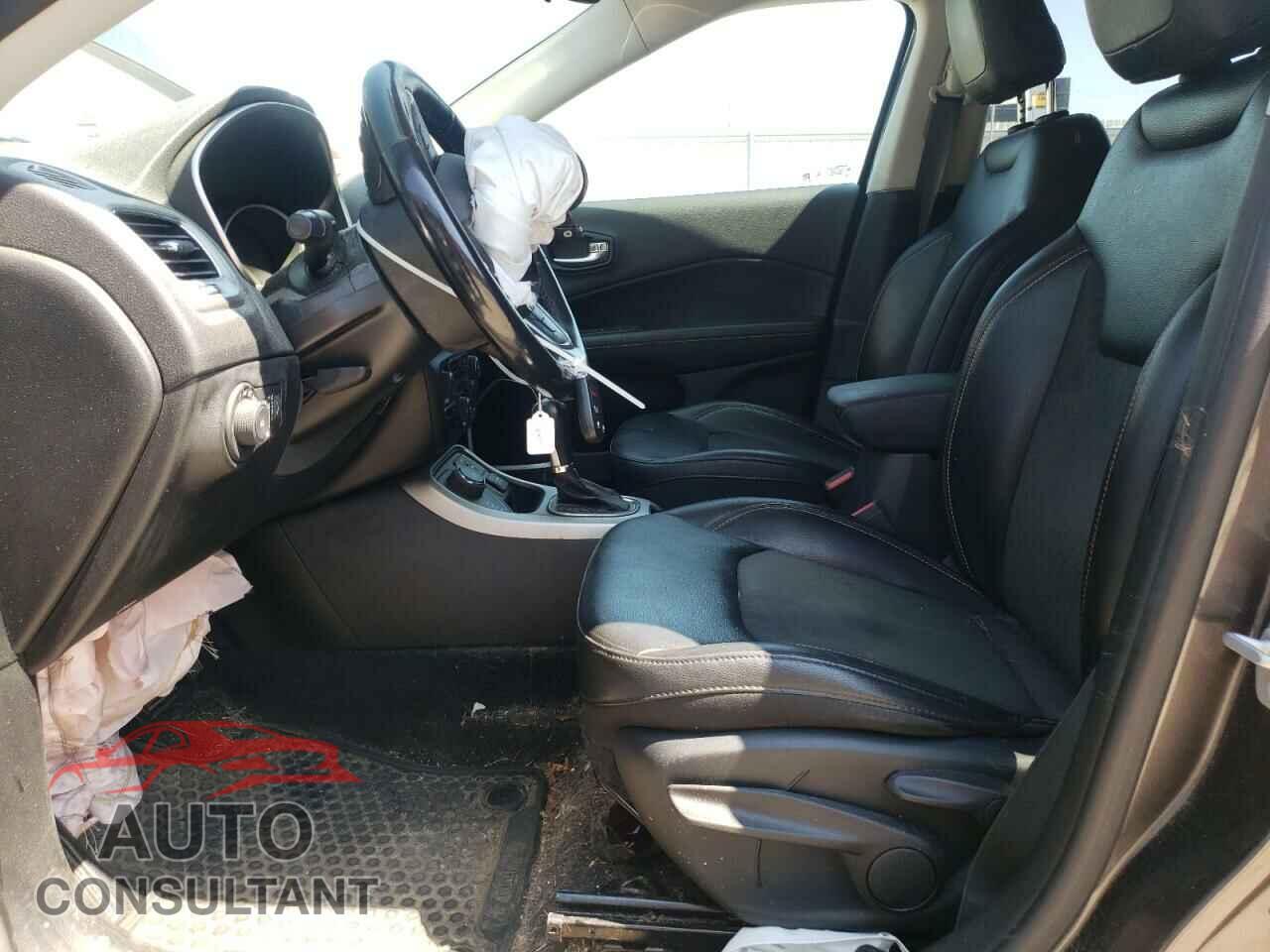 JEEP COMPASS 2019 - 3C4NJDBB3KT629444