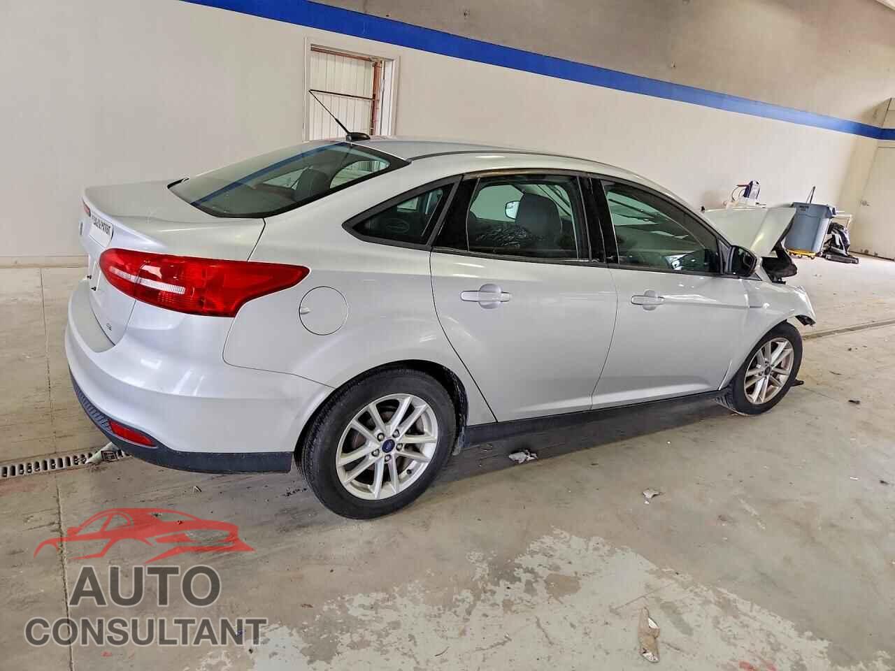 FORD FOCUS 2017 - 1FADP3F23HL215315