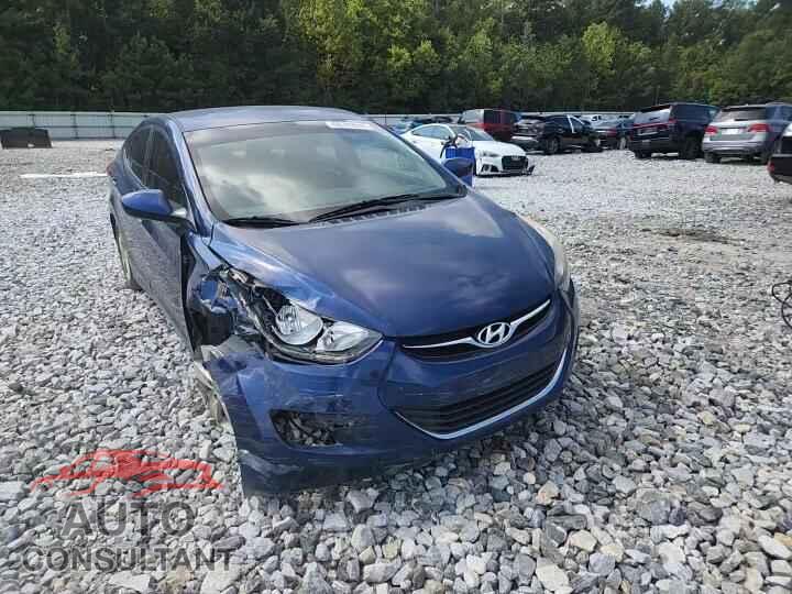 HYUNDAI ELANTRA 2013 - KMHDH4AE5DU813470