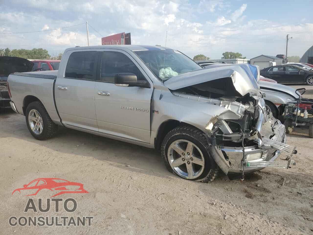 DODGE RAM 1500 2012 - 1C6RD7LT8CS221257