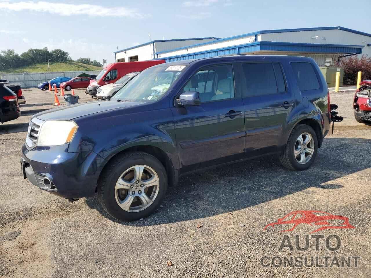 HONDA PILOT 2013 - 5FNYF4H41DB032186