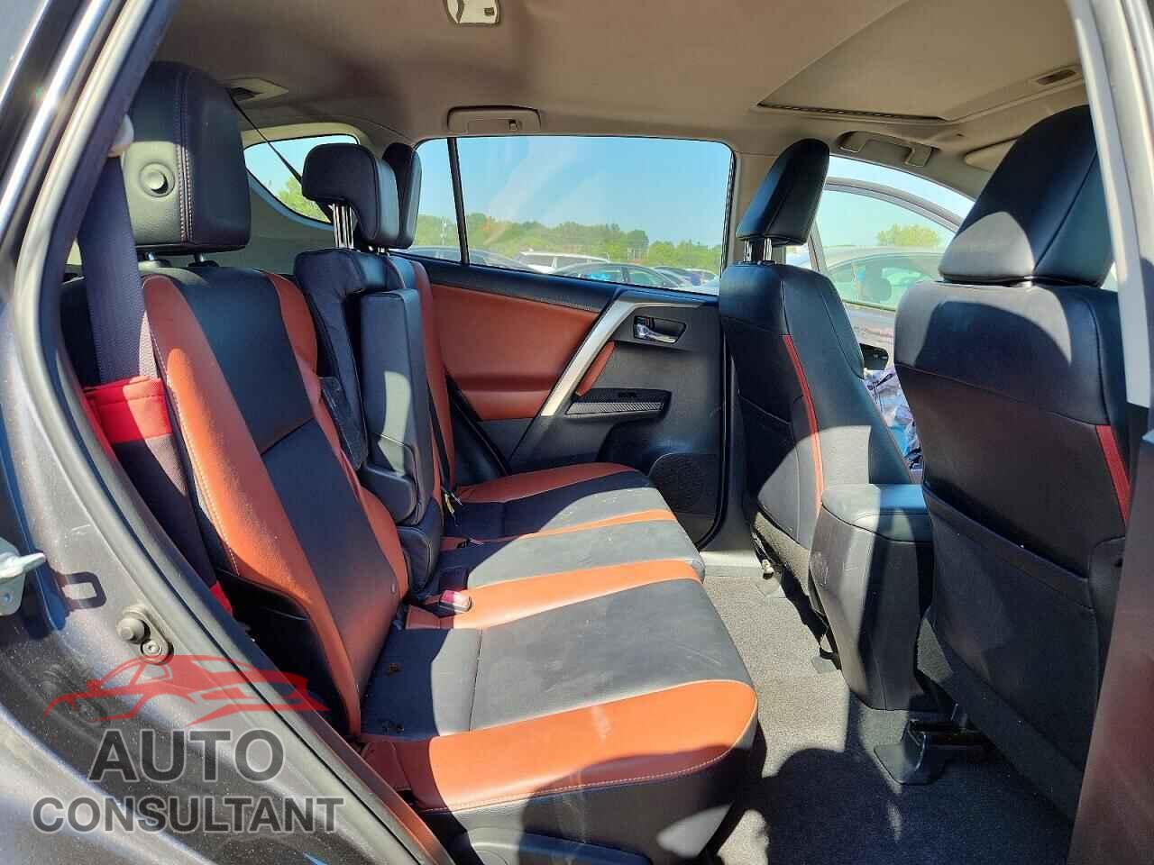 TOYOTA RAV4 2014 - JTMDFREV3ED048200