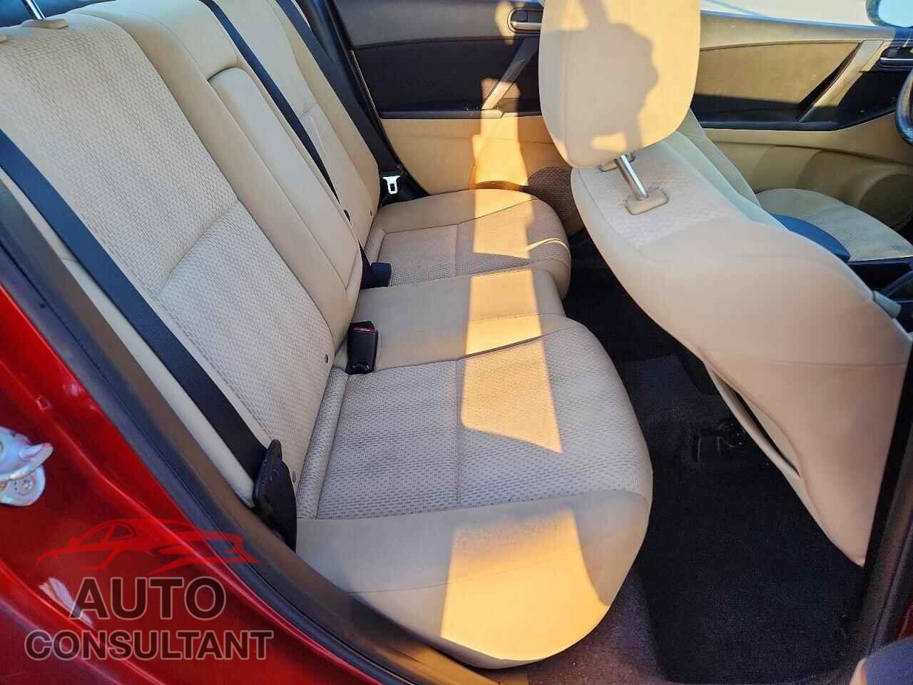 MAZDA 3 2011 - JM1BL1VG4B1378024