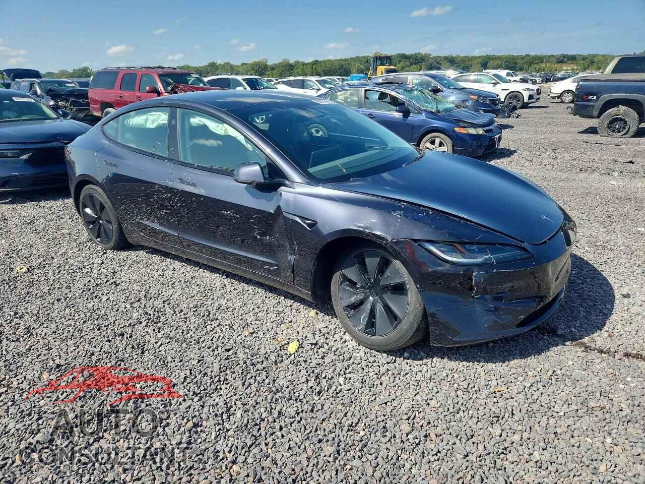 TESLA MODEL 3 2024 - 5YJ3E1EB2RF819041