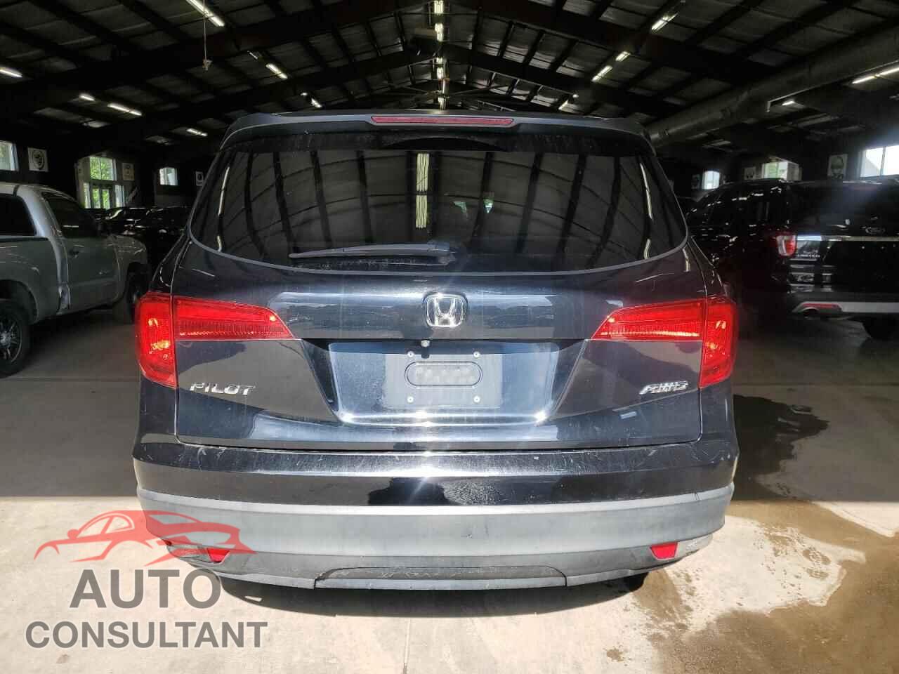 HONDA PILOT 2016 - 5FNYF6H11GB026281