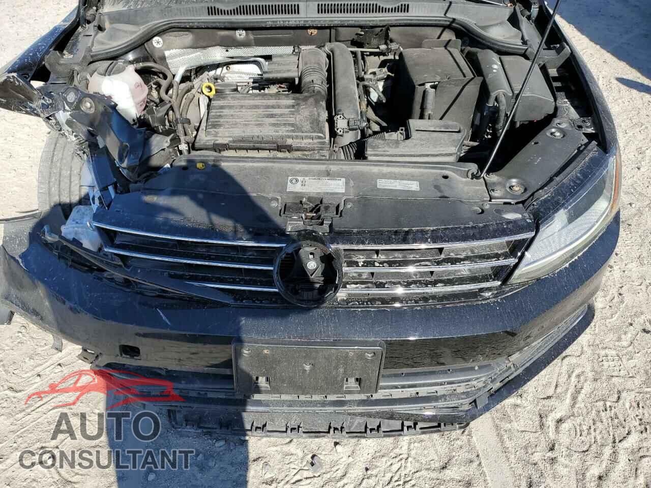 VOLKSWAGEN JETTA 2017 - 3VWDB7AJ9HM401435