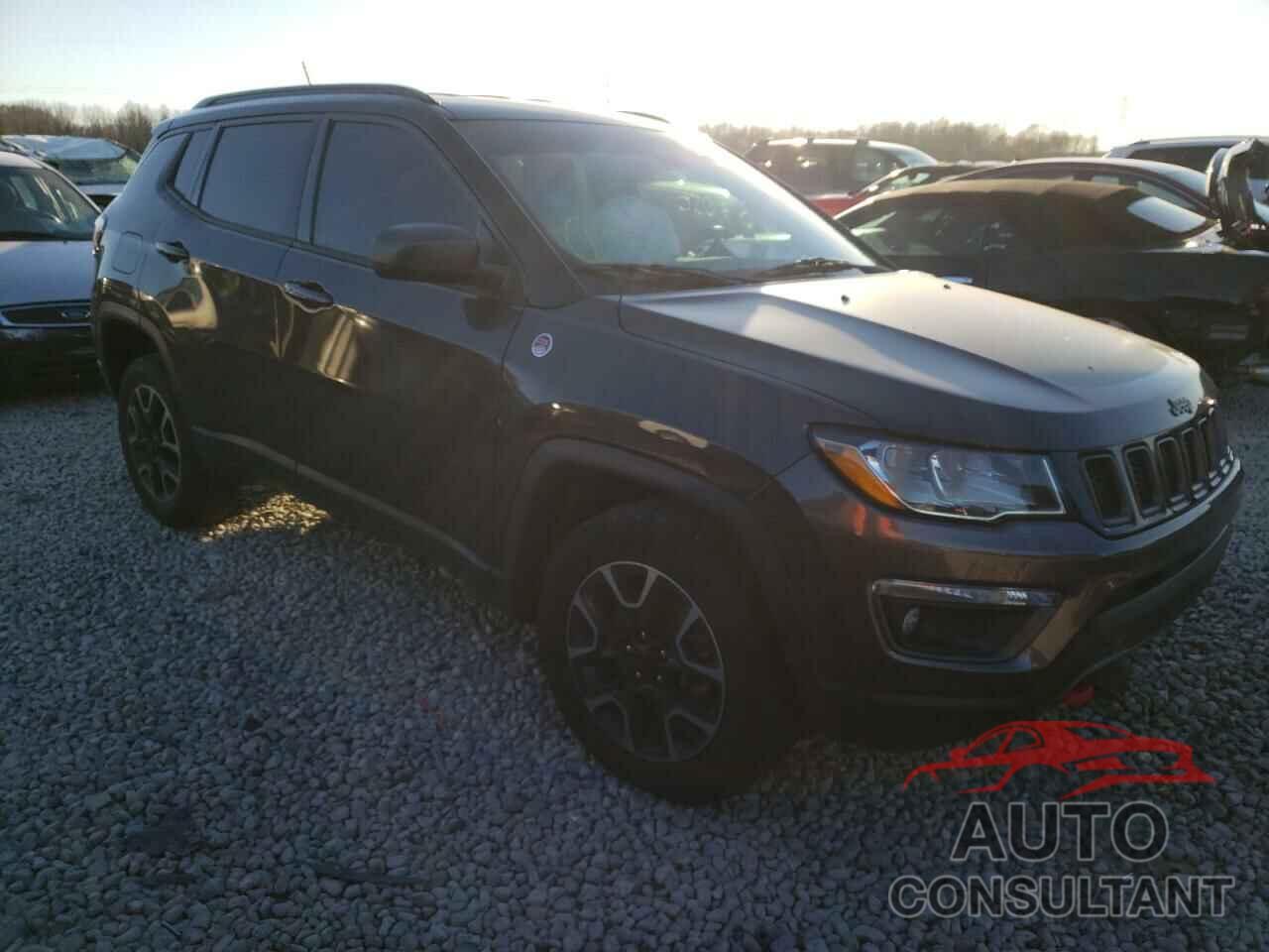 JEEP COMPASS 2019 - 3C4NJDDB7KT618010