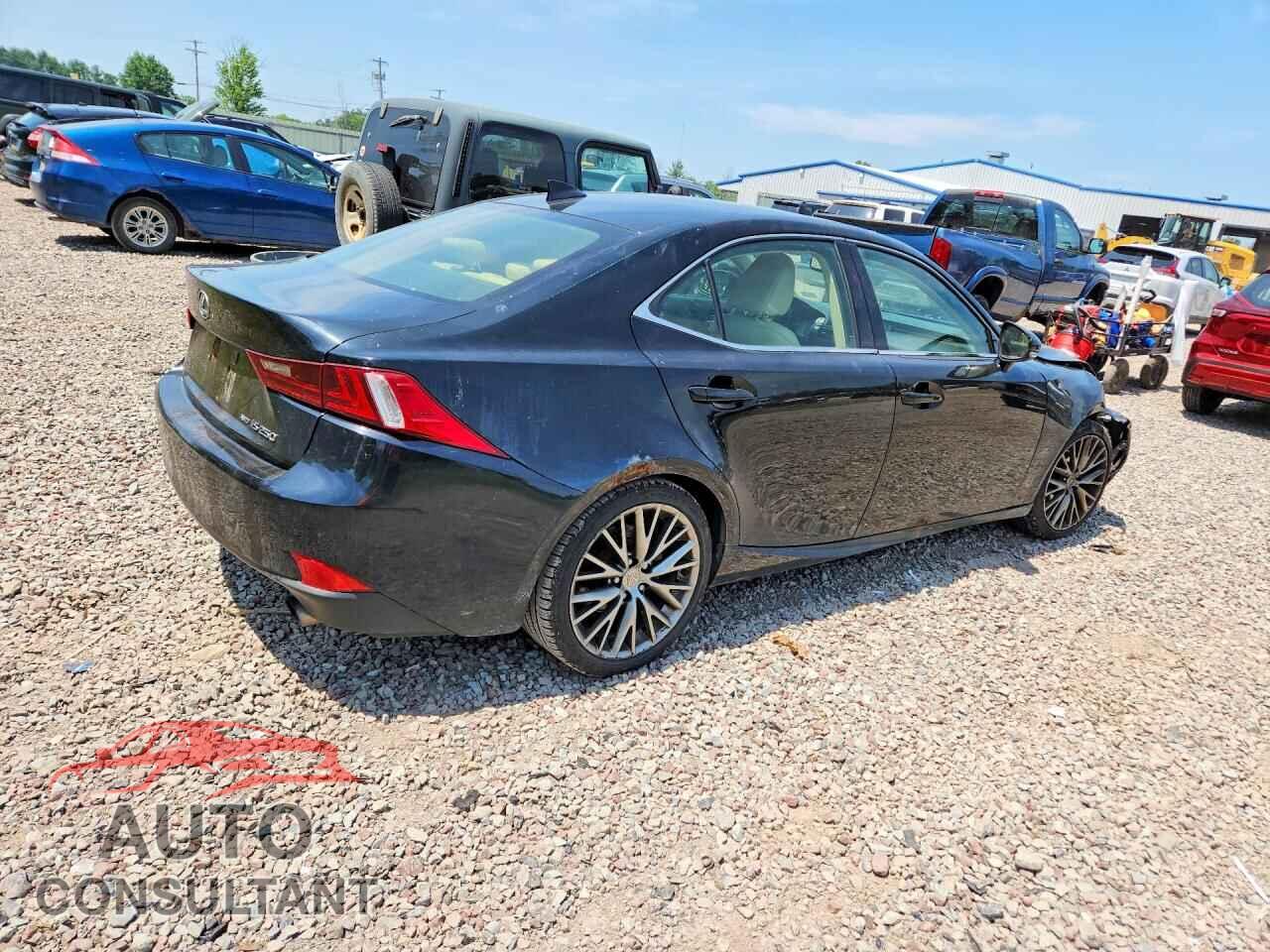 LEXUS IS 2014 - JTHCF1D26E5005659