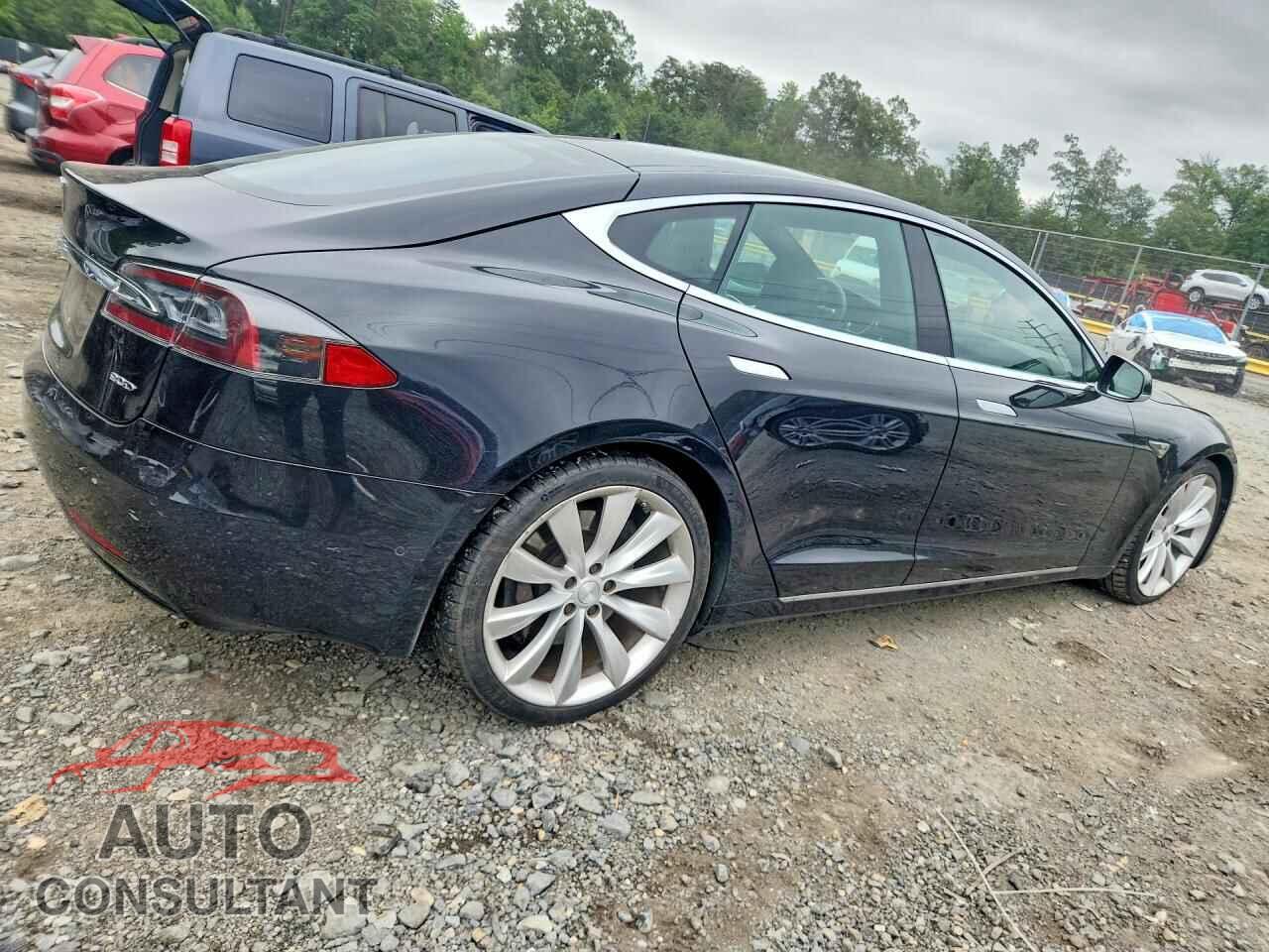 TESLA MODEL S 2016 - 5YJSA1E26GF146839