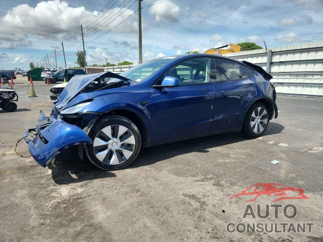 TESLA MODEL Y 2021 - 5YJYGDEE6MF249808