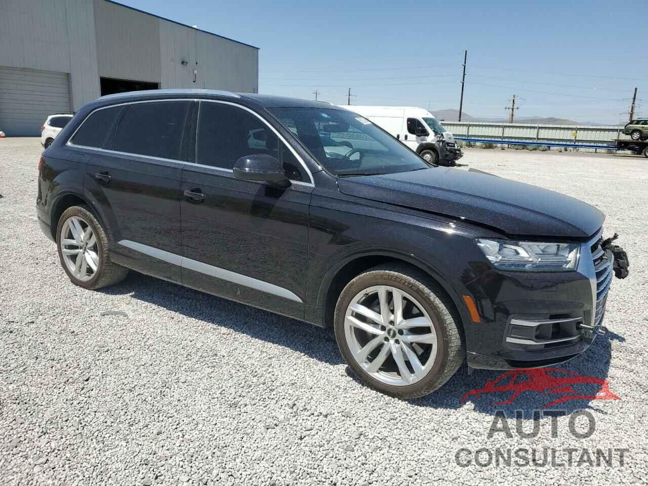 AUDI Q7 2018 - WA1VAAF77JD051304