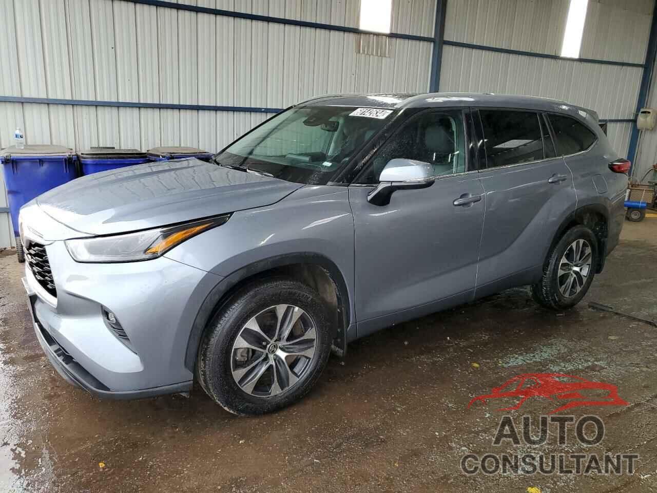 TOYOTA HIGHLANDER 2023 - 5TDKDRBH3PS003163