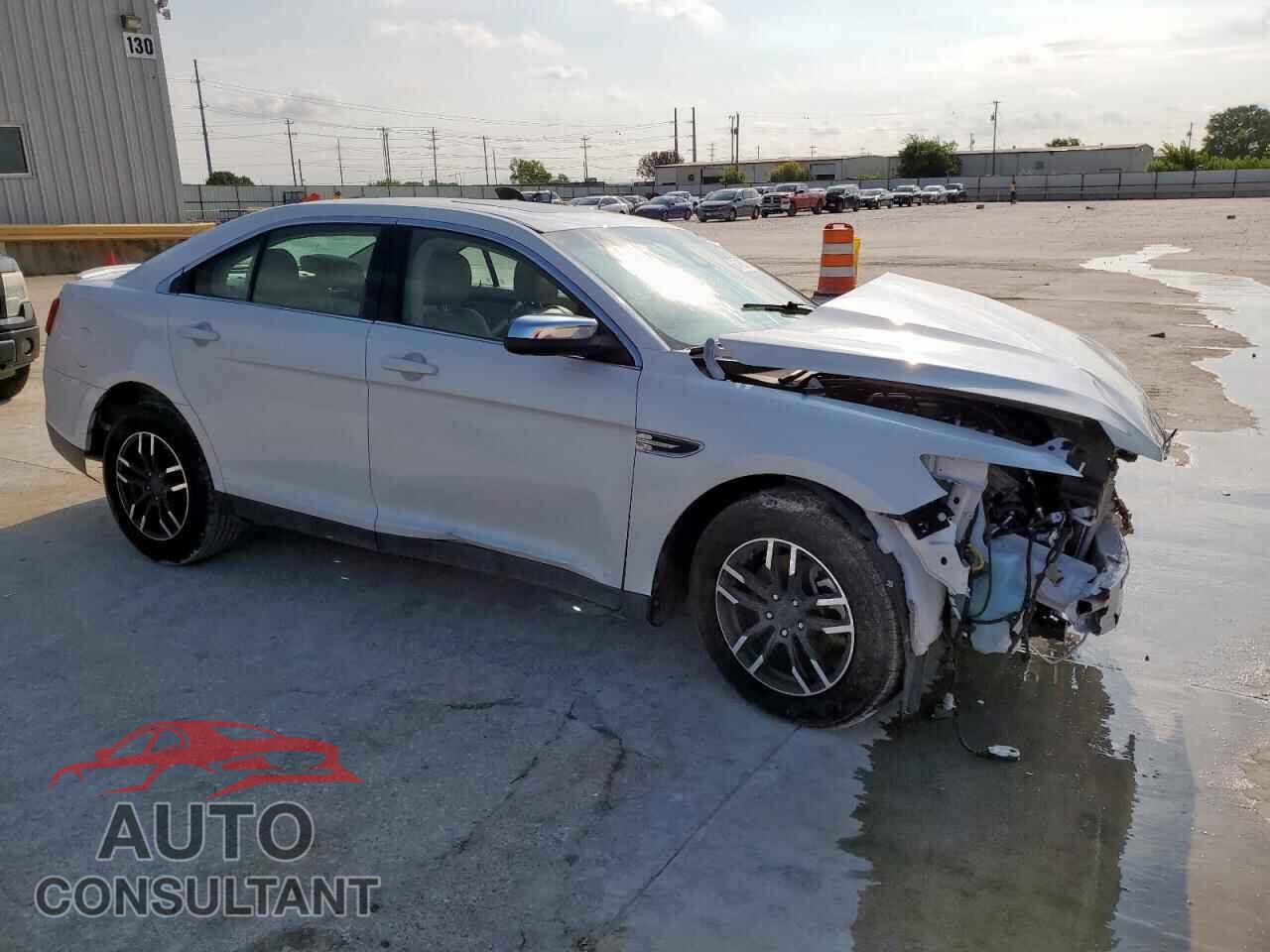FORD TAURUS 2014 - 1FAHP2F8XEG185024