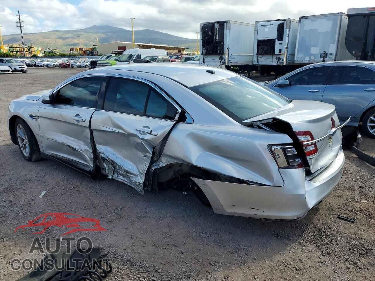 FORD TAURUS 2016 - 1FAHP2E81GG133575