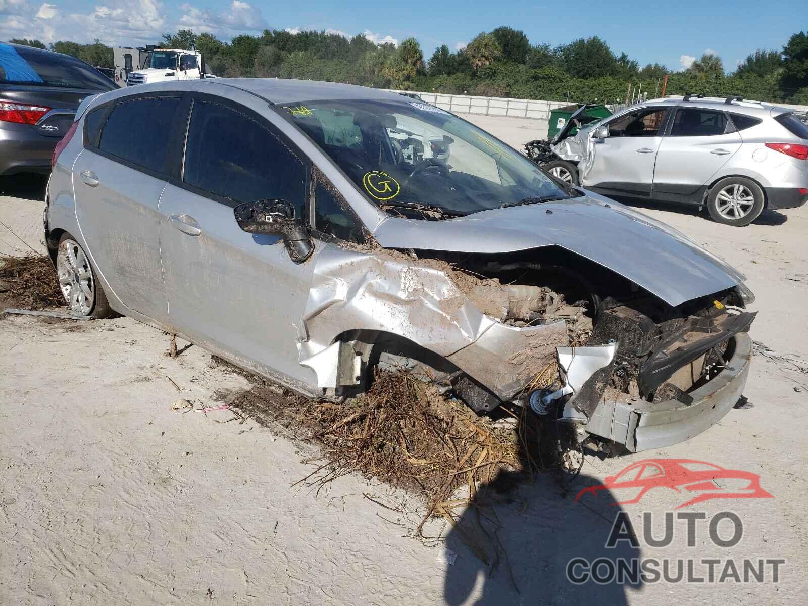 FORD FIESTA 2017 - 3FADP4EJ5HM136385