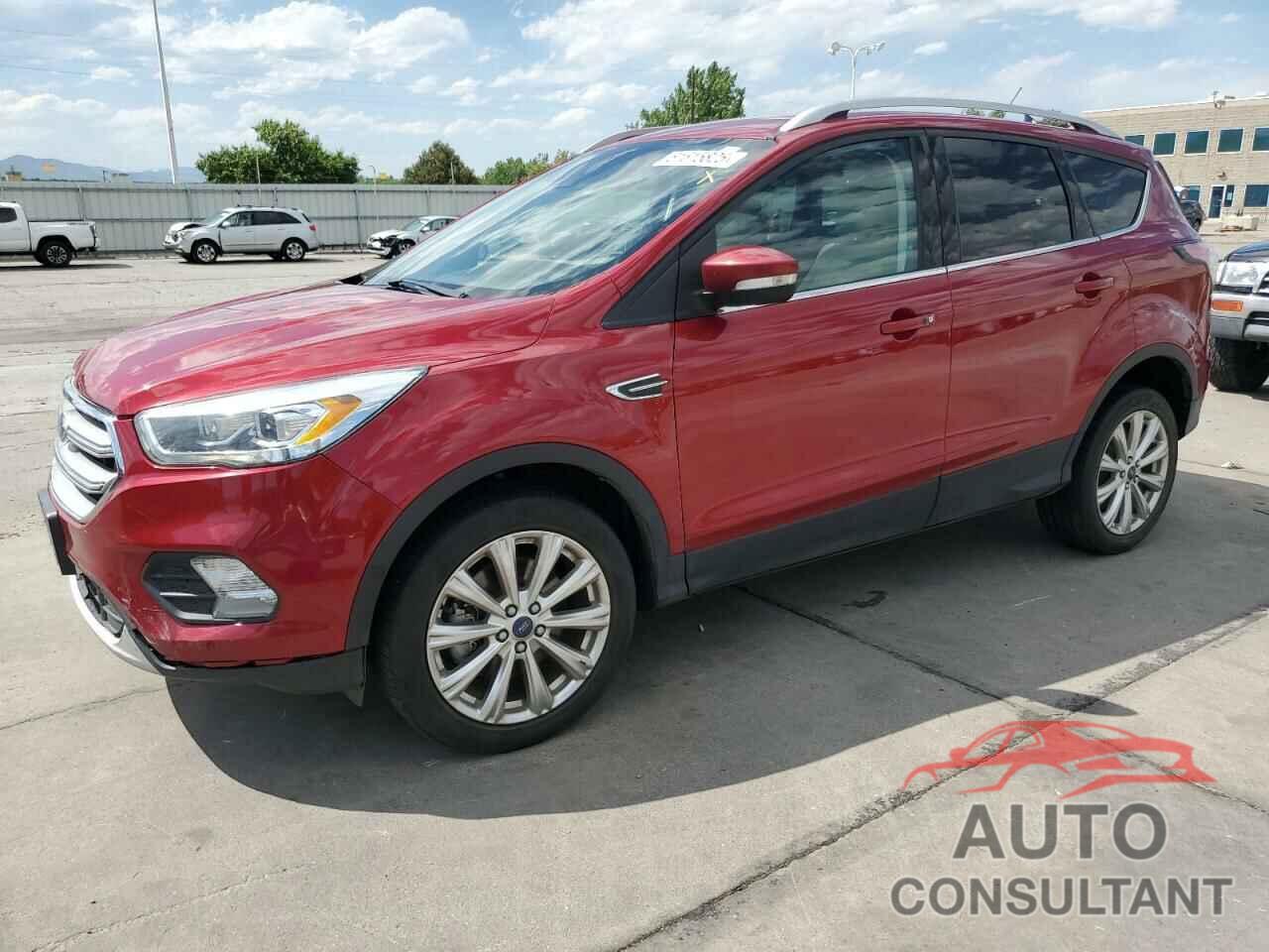 FORD ESCAPE 2017 - 1FMCU9J9XHUA61407