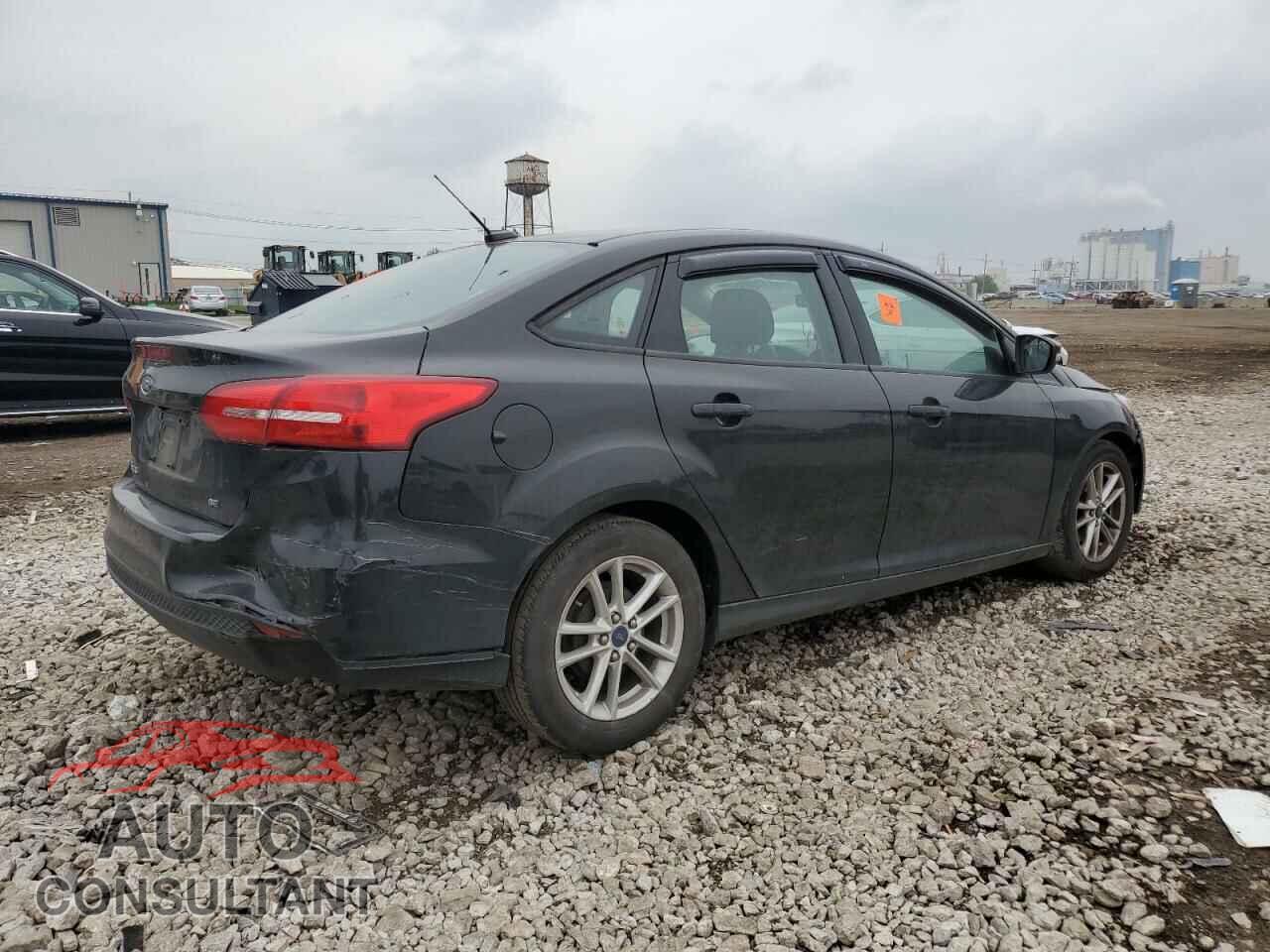 FORD FOCUS 2015 - 1FADP3F23FL334673