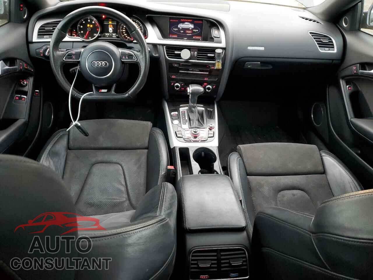 AUDI A5 2013 - WAUWFBFR0DA009689