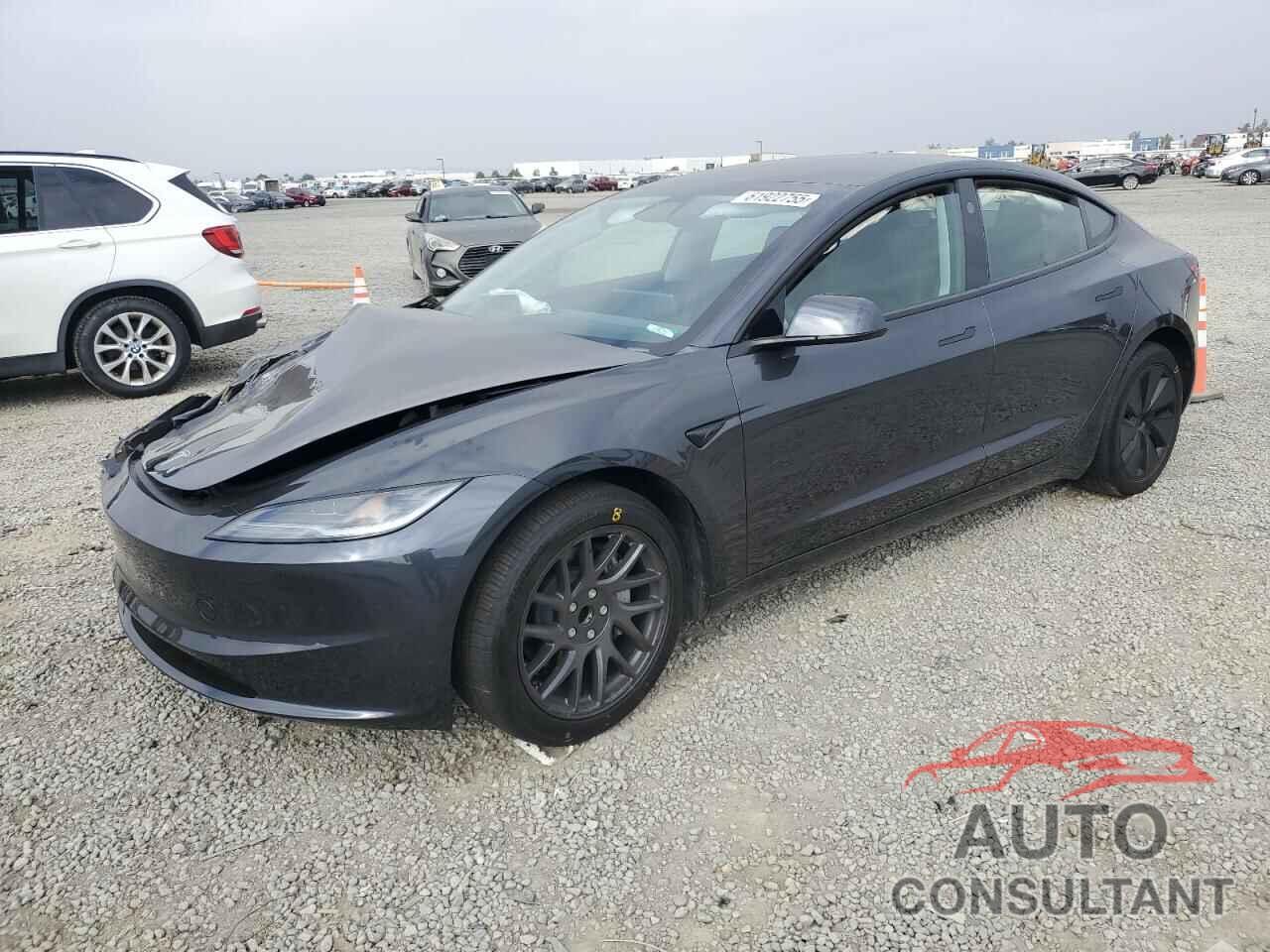 TESLA MODEL 3 2025 - 5YJ3E1EA5SF965124