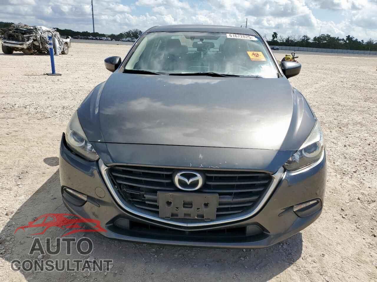 MAZDA 3 2017 - 3MZBN1U76HM110452
