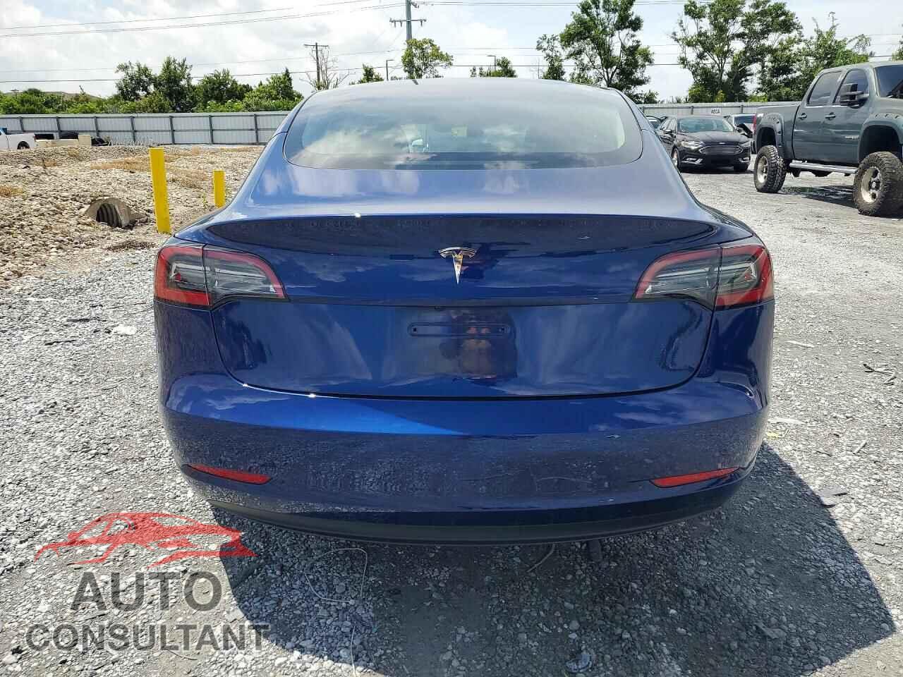 TESLA MODEL 3 2023 - 5YJ3E1EA0PF684775
