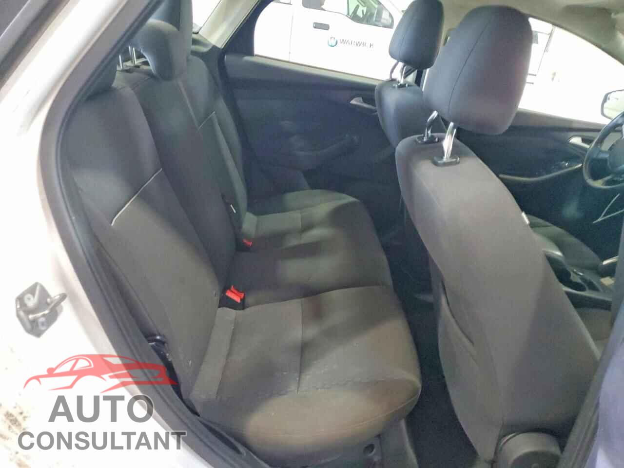 FORD FOCUS 2012 - 1FAHP3H21CL105886
