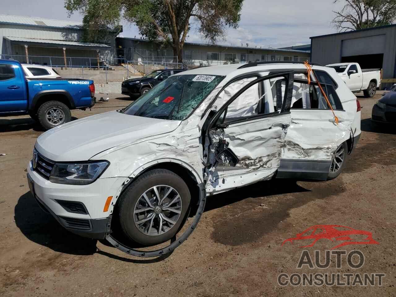 VOLKSWAGEN TIGUAN 2021 - 3VV1B7AX8MM065752