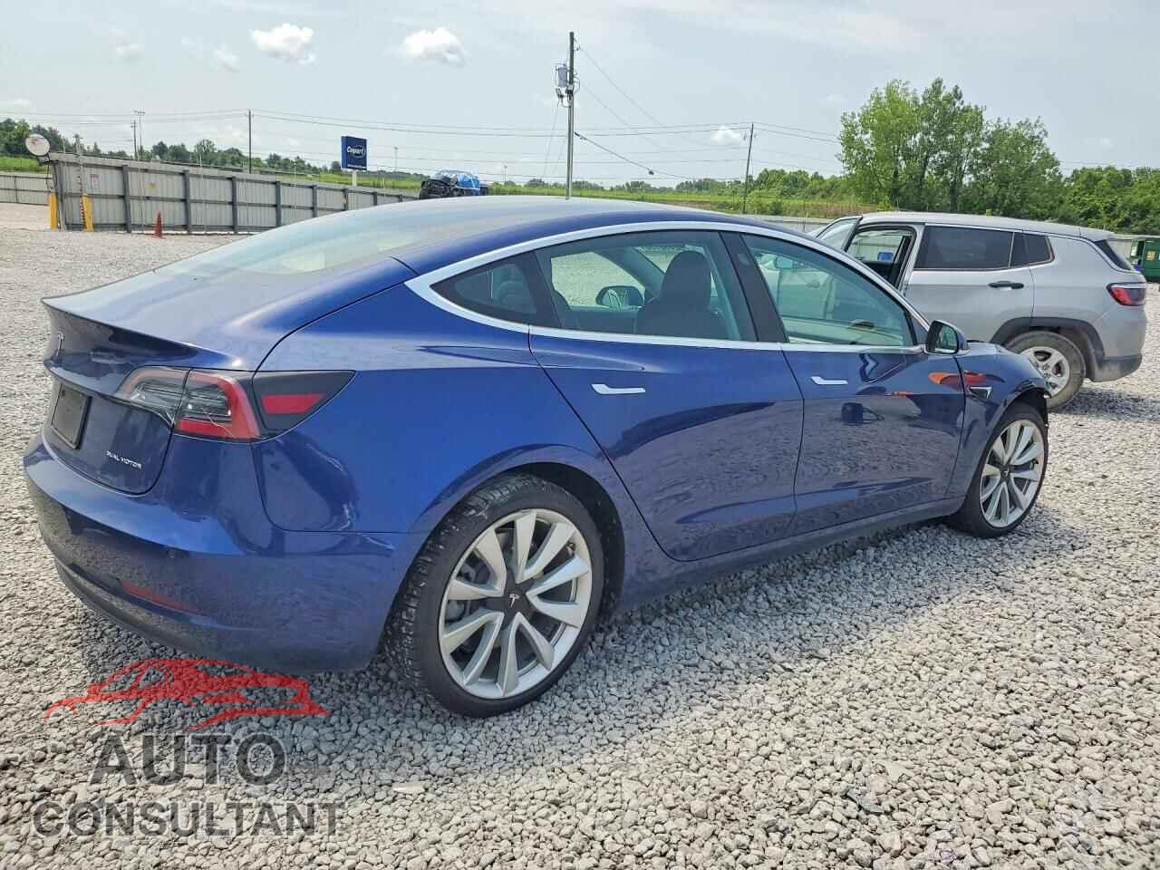 TESLA MODEL 3 2019 - 5YJ3E1EB2KF364939
