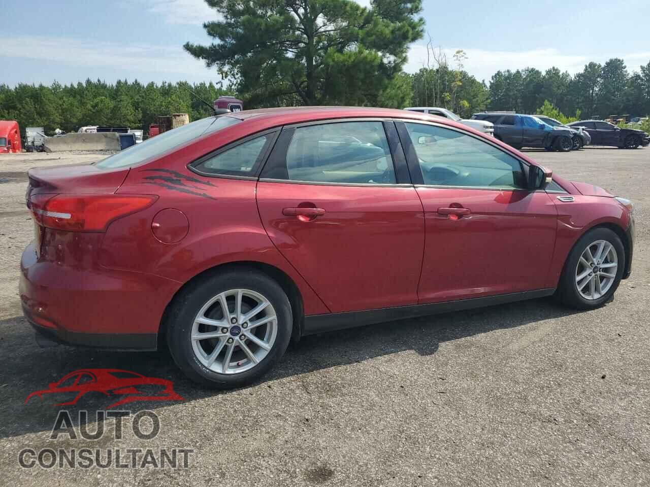 FORD FOCUS 2015 - 1FADP3F24FL311323